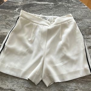 Aritzia Babaton shorts